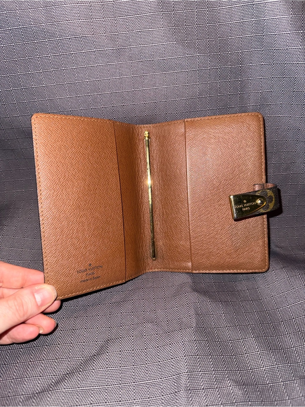 Louis Vuitton Monogram Canvas Agenda Book CA4007 Made in Spain - Picture 5 of 12